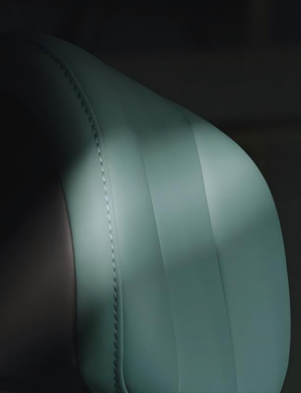 Velvety Textures Create Warmth and Tranquility